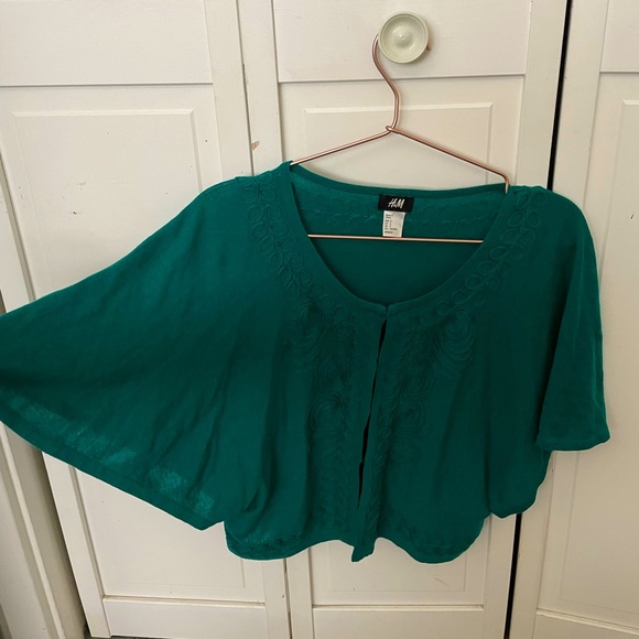 Emerald Green Soft Embroidered Bat Wing Top - Picture 3 of 4